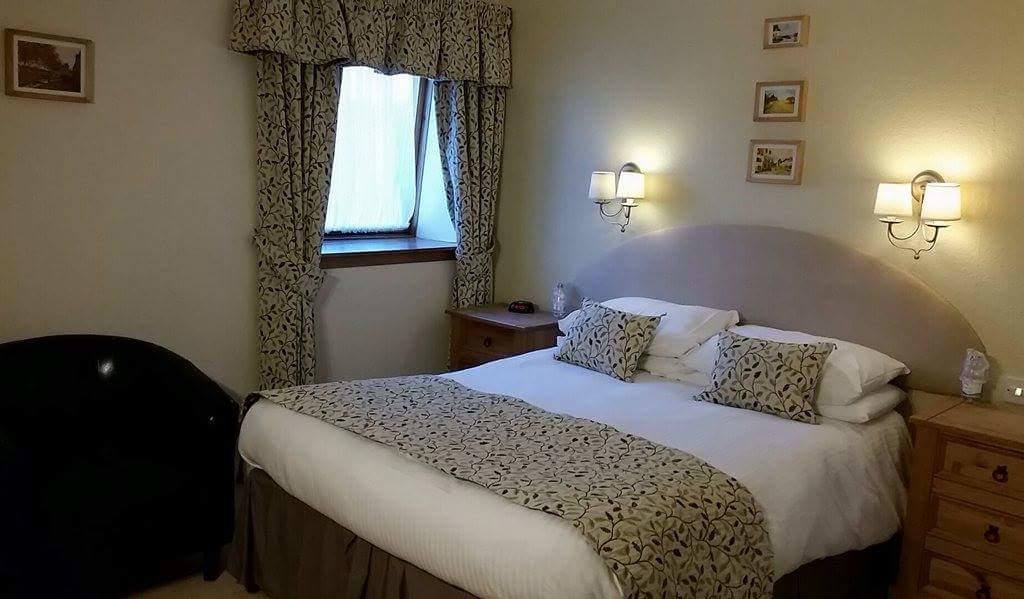 The Royal Hotel Tain Εξωτερικό φωτογραφία