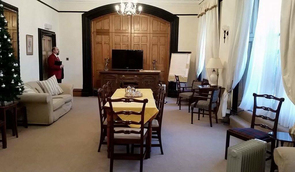 The Royal Hotel Tain Εξωτερικό φωτογραφία