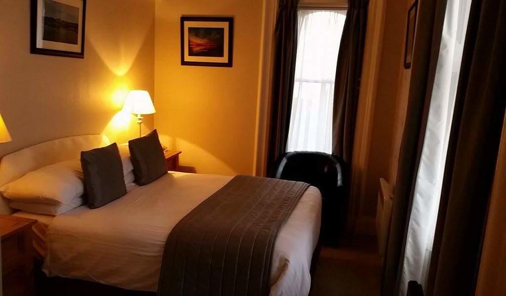 The Royal Hotel Tain Εξωτερικό φωτογραφία