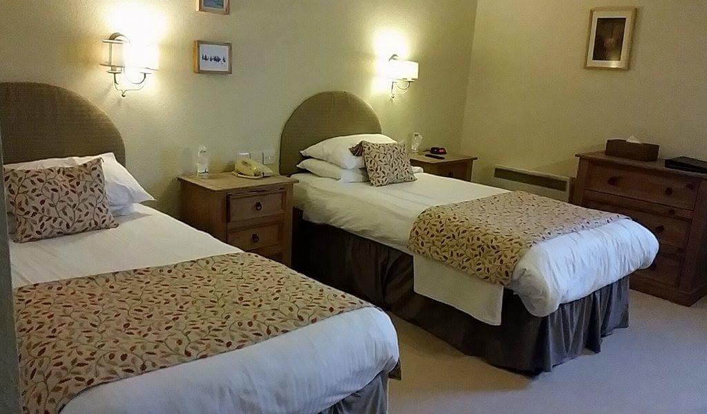 The Royal Hotel Tain Εξωτερικό φωτογραφία