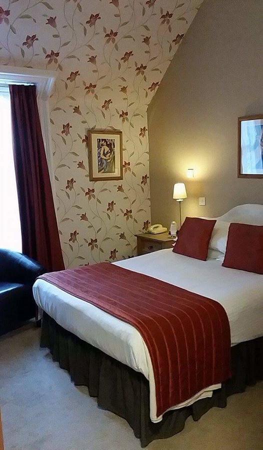 The Royal Hotel Tain Εξωτερικό φωτογραφία