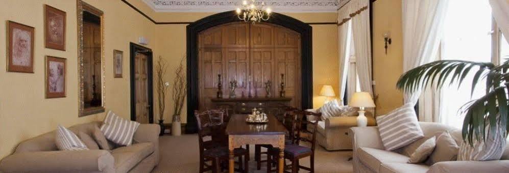 The Royal Hotel Tain Εξωτερικό φωτογραφία